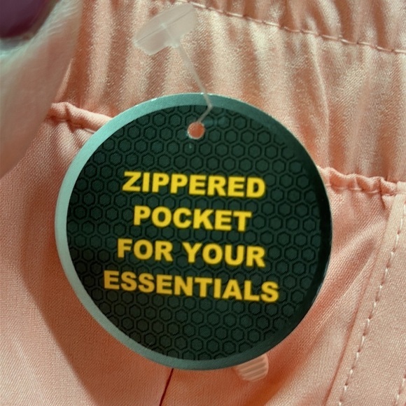 Avia Pastel Peach Running Short Zippered Pockets Size 22 NWT - Picture 5 of 10